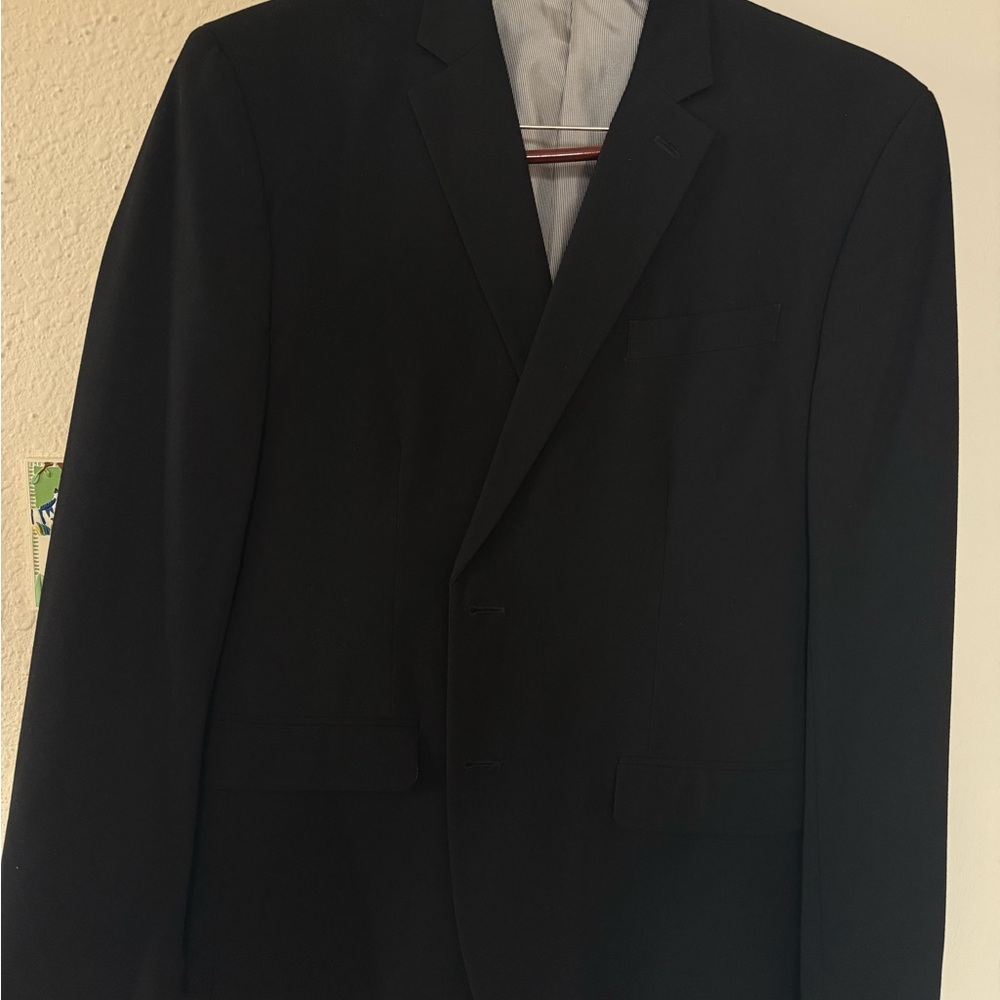 jf j.ferrar Men's Black Two-Button Suit Jacket and pant set